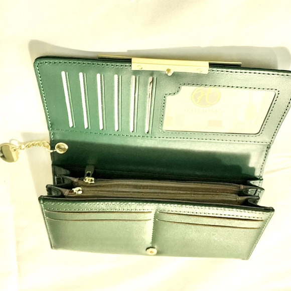 Classic Faux Leather Bi-Fold Wallet with Chain - Stylish Coin Purse, Versatile - Picture 5 of 7